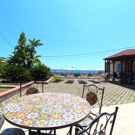 La Pace, Il Sole, Il Mare - Sanremo Casa Indipendente Vista Mare, Posto Auto Privato, Ampio Spazio Esterno Attrezzato, A Pochi Minuti Dalle Spiagge Екстериор снимка
